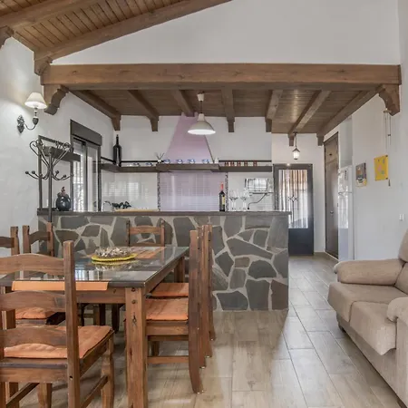 Casa Isabel Holiday home