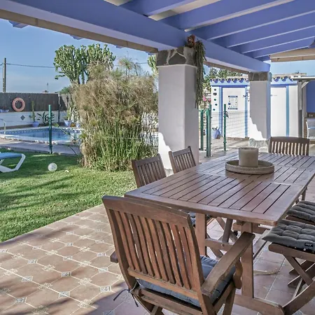 Casa Isabel Holiday home